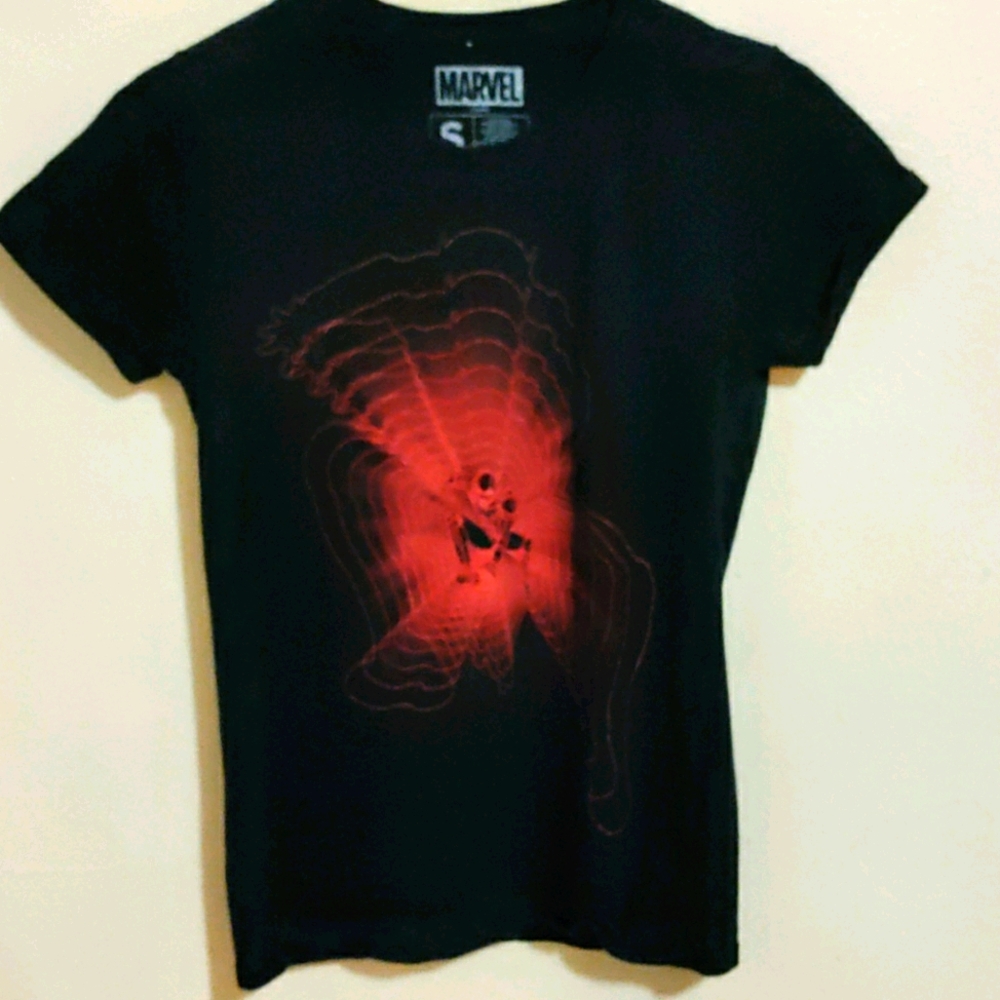 Marvel t-shirt size
